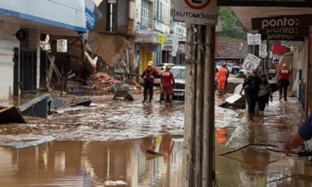 Ubá afundou com R$ 14 milhões em emendas na conta - e nenhum centavo para infraestrutura