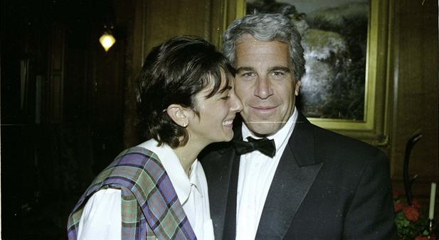 DoJ divulga 8 mil novos documentos e vídeos sobre o caso Epstein