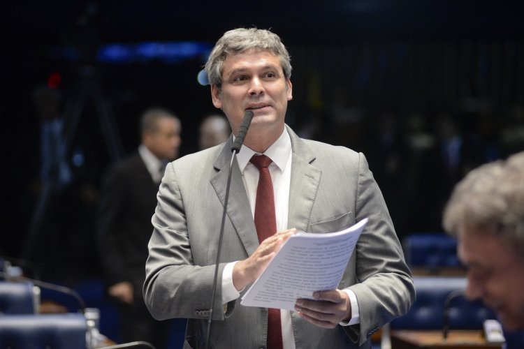 Lindbergh Farias