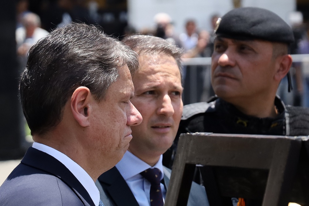 Fora da agenda, Tarcísio e Derrite discutem eleição em SP