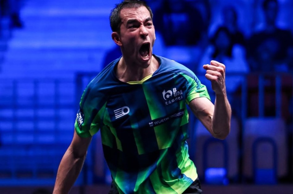 O brasileiro Hugo Calderano comemora durante a final do WTT da Eslovênia
