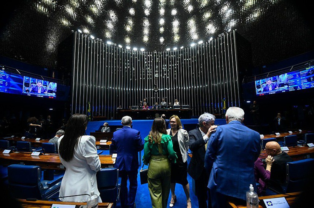 Senado aprova PL da Dosimetria, que diminui pena de Bolsonaro