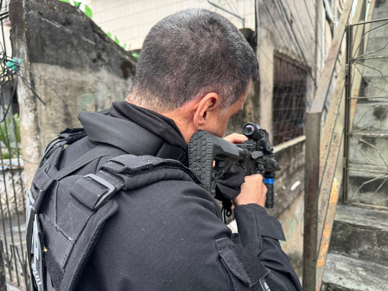 Polícia Civil realiza operação integrada contra Comando Vermelho na Bahia