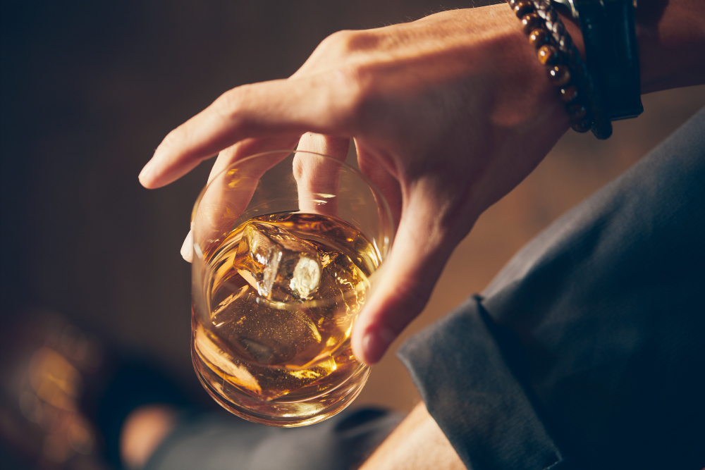A máscara pesa mais que o Macallan de 3 milhões