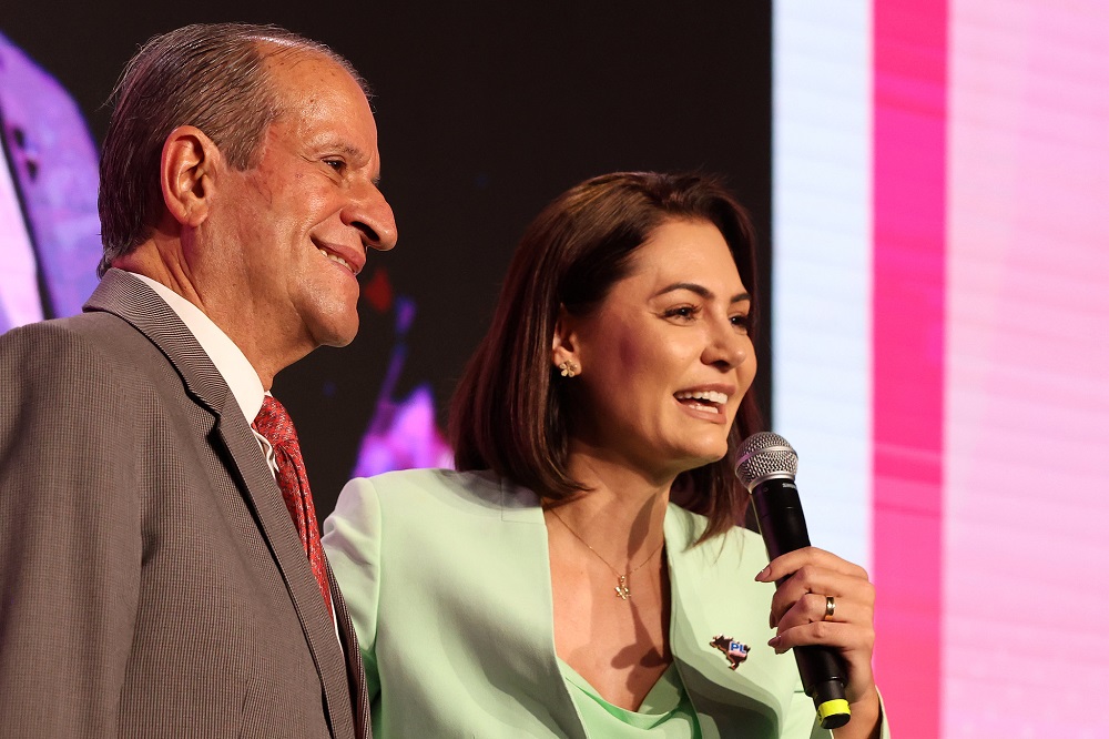 ‘Ela é um fenômeno’, diz Valdemar sobre força política de Michelle Bolsonaro