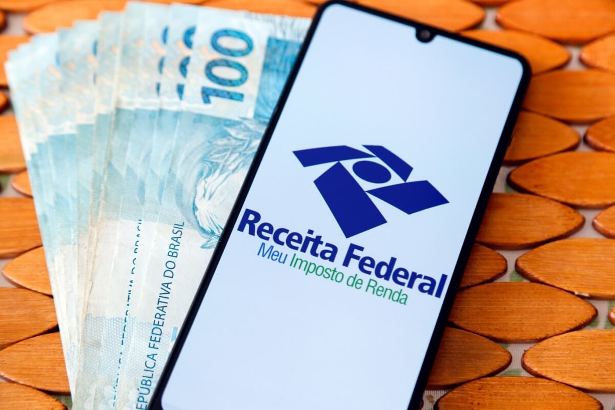 Imposto de Renda 2026: Receita define datas de pagamento de restituições