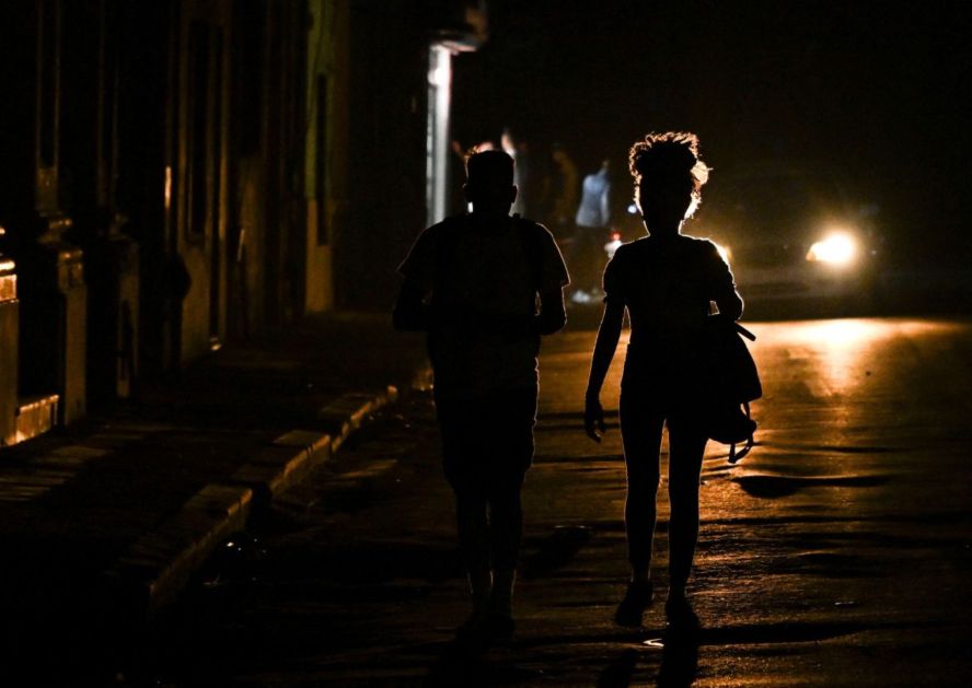 Apagão nas ruas de Havana