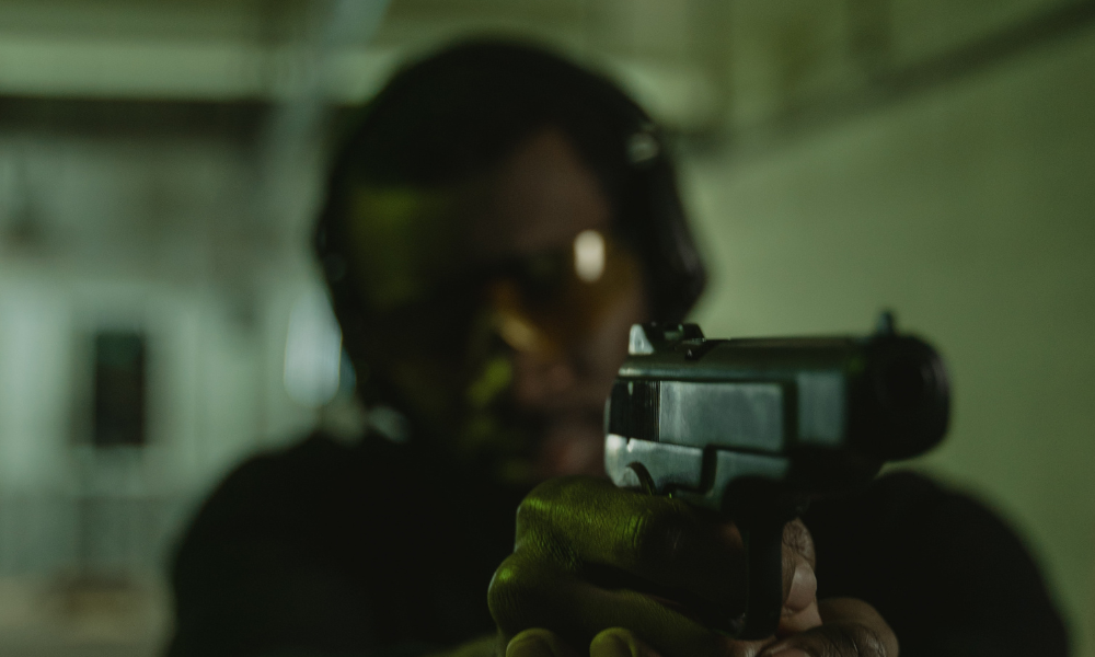 Colecionadores de armas, atiradores profissionais e caçadores (CACs) reclamam da nova forma de possibilidade de circulação com as armas, sem munição e em maletas