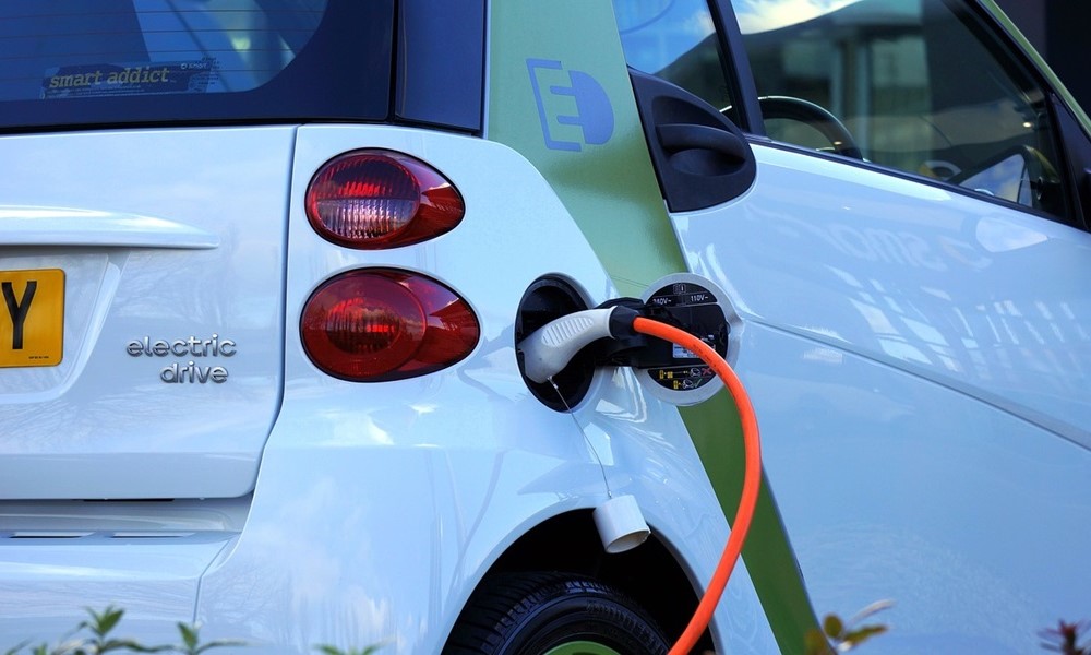 Bateria carregando de carro elétrico