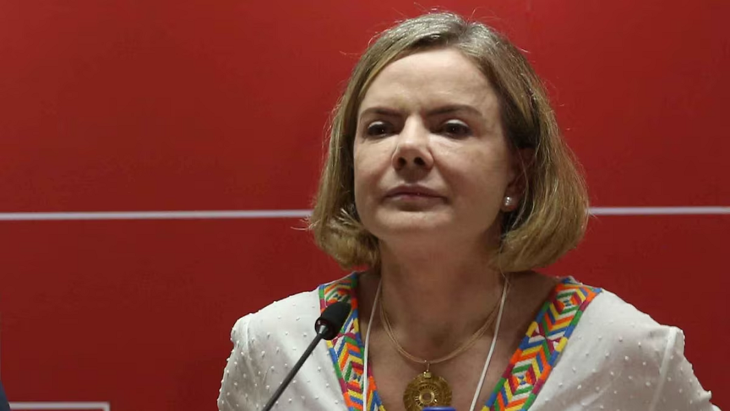 Gleisi comenta saída da federação União Progressista do governo: ‘Ninguém é obrigado a ficar’