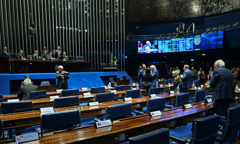 CCJ do Senado adia votação do PL Antifacção para 10 de dezembro