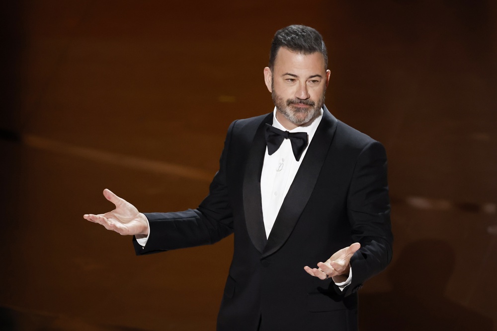 Jimmy Kimmel rebate críticas de Melania Trump: ‘Foi uma piada muito leve’
