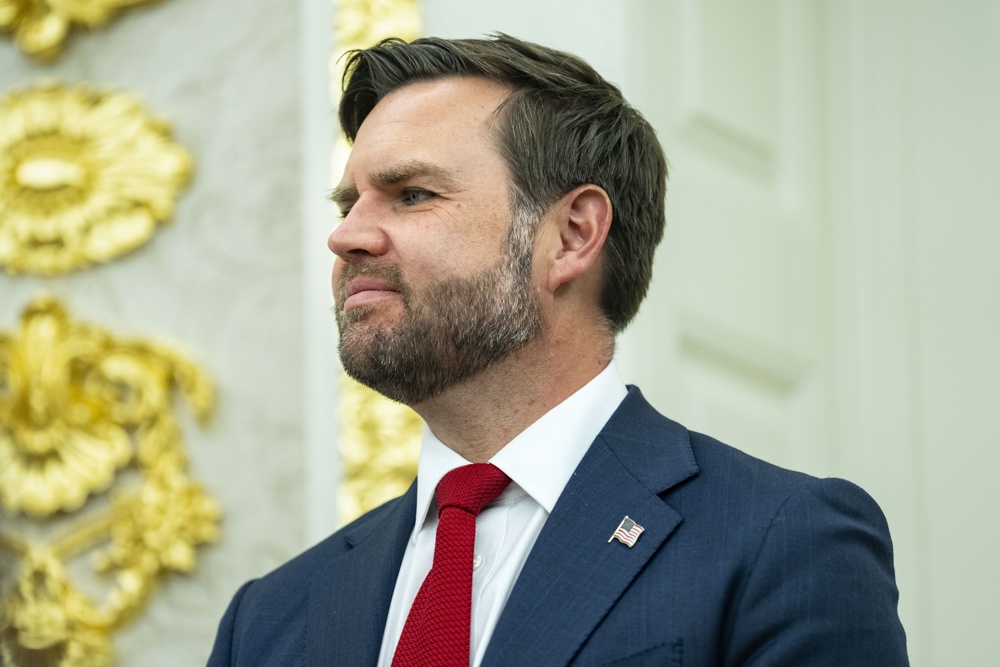 Polícia investiga vandalismo na residência do vice-presidente dos EUA em Cincinnati