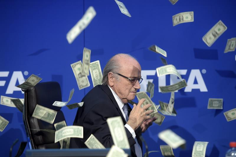 Os maiores escândalos de arbitragem e corrupção na história da Copa do Mundo