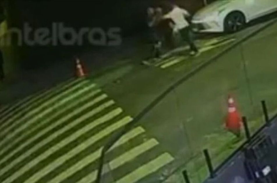 Motorista mata passageiro
