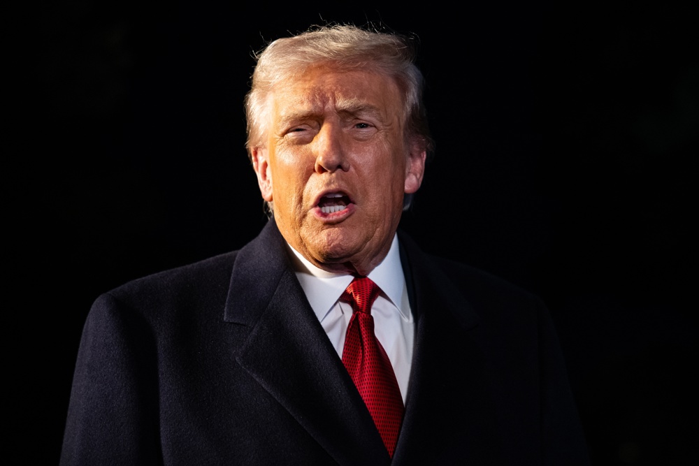 ‘Pode ser um problema’, diz Trump sobre aquisição da Warner Bros pela Netflix