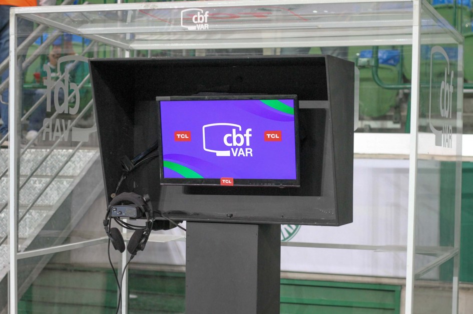 VAR, árbitro de vídeo