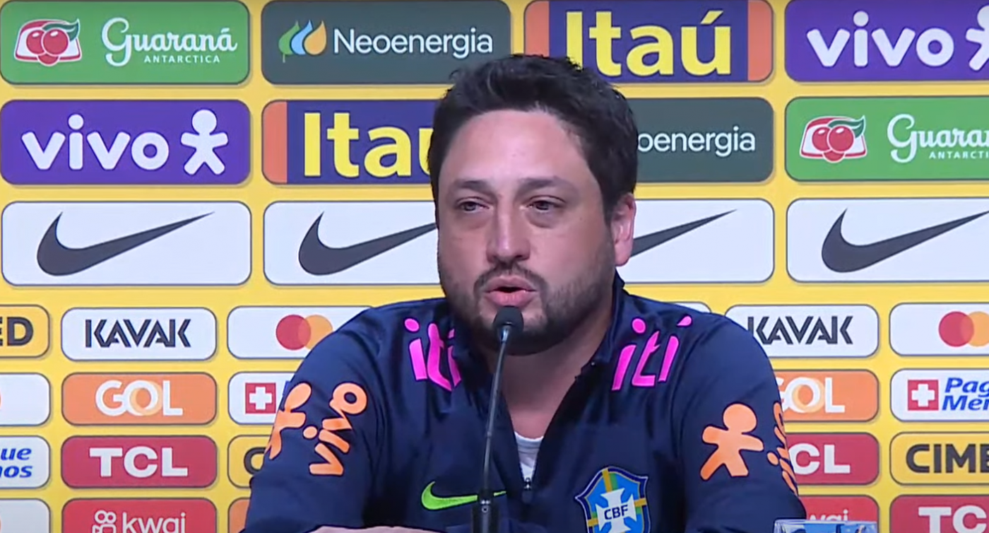 ‘Título com grande desempenho’: Arthur Elias exalta triunfo da Seleção no principal torneio do ano