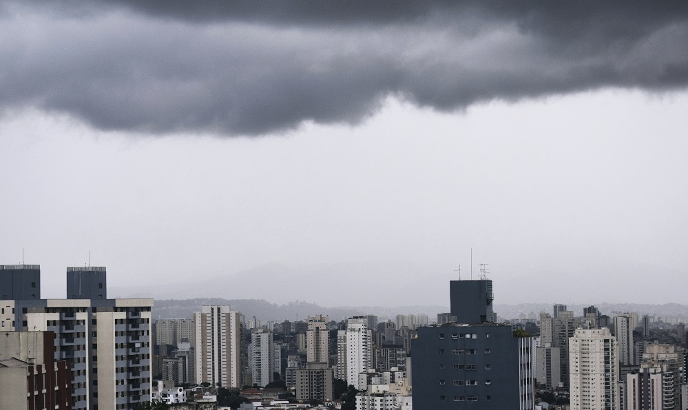 Defesa Civil de SP emite alerta de tempestades entre terça e quinta-feira