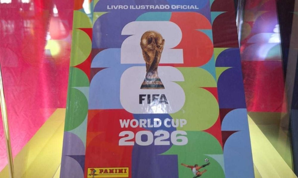 Neymar fica fora do álbum oficial da Copa; veja quem está na página do Brasil 