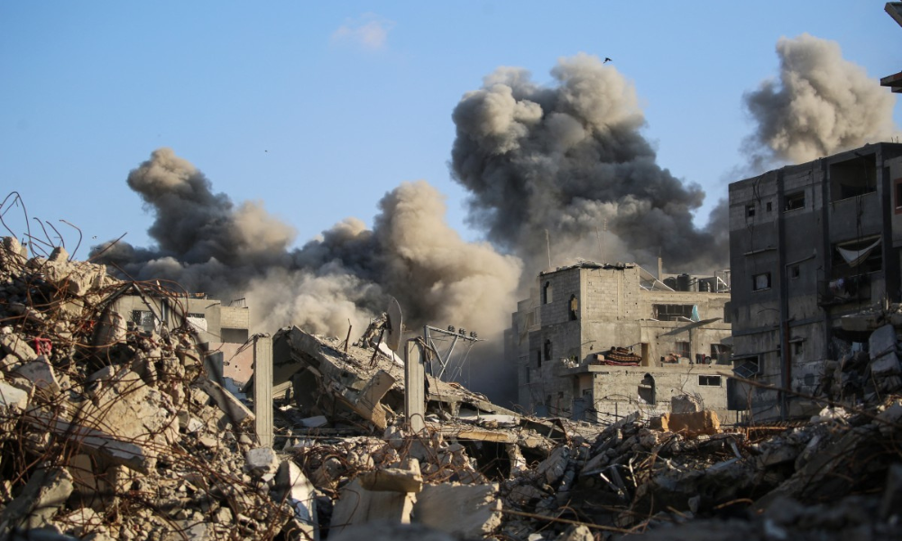 Bombardeio israelense em Gaza mata 17 membros de uma mesma família, incluindo oito crianças