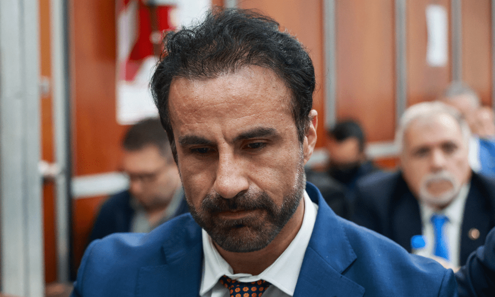 Leopoldo Luque, ex-médico de Diego Maradona, em um tribunal para uma audiência preliminar no julgamento sobre a morte do craque argentino