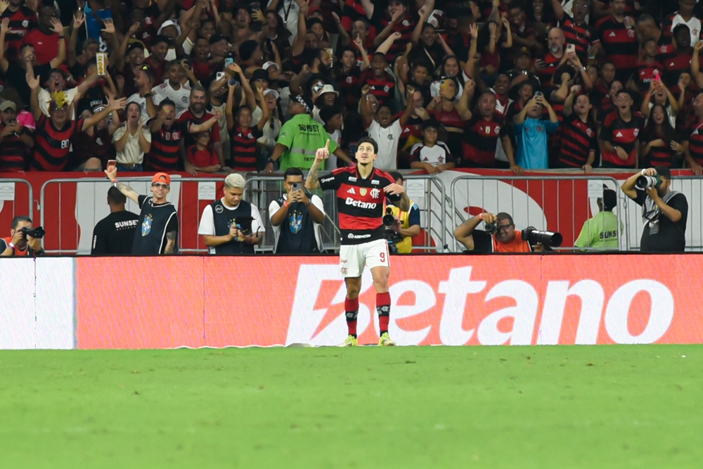 CBF aceita pedido do Flamengo e adia Fla-Flu para o domingo pelo Campeonato Brasileiro