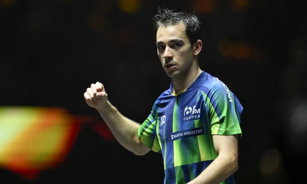Contra líder mundial, Calderano busca vaga na final em Macau na madrugada de domingo