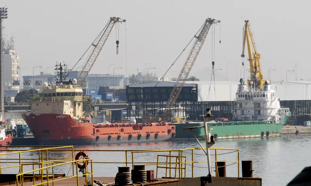 Operação da PF mira corrupção no Porto do Rio; 17 auditores são afastados