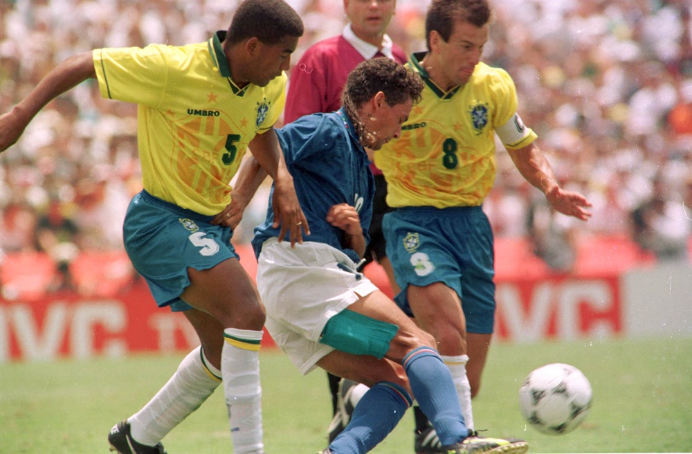O “quase gol” de Mauro Silva na final de 94 poderia ter evitado prorrogação e pênaltis