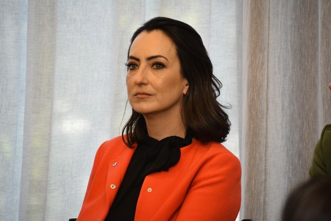 Saúde rebate Rosangela Moro sobre ONG que defende crianças trans: ‘Palanque político’