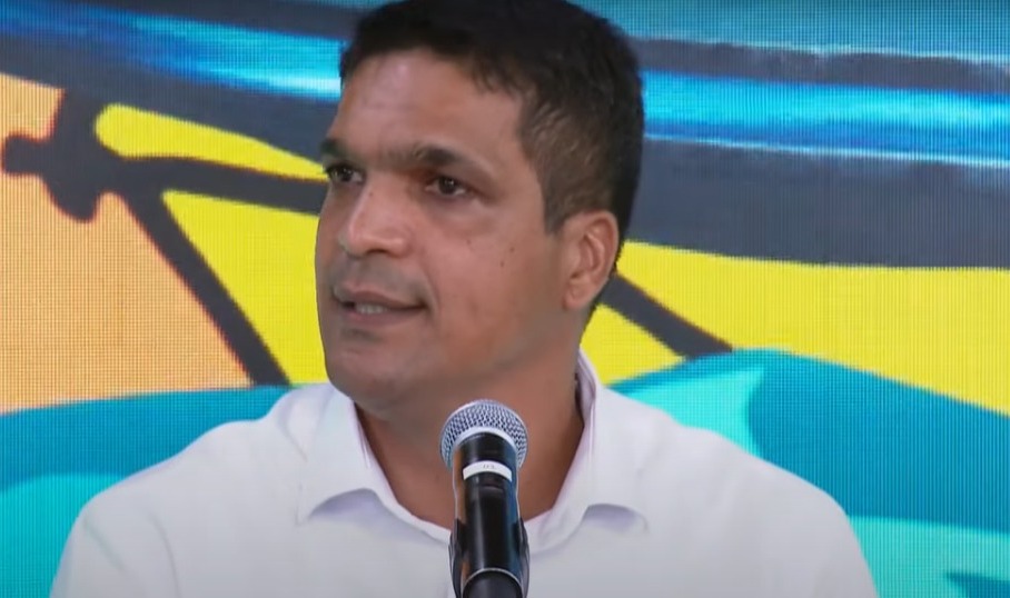 cabo daciolo no estúdio do pânico