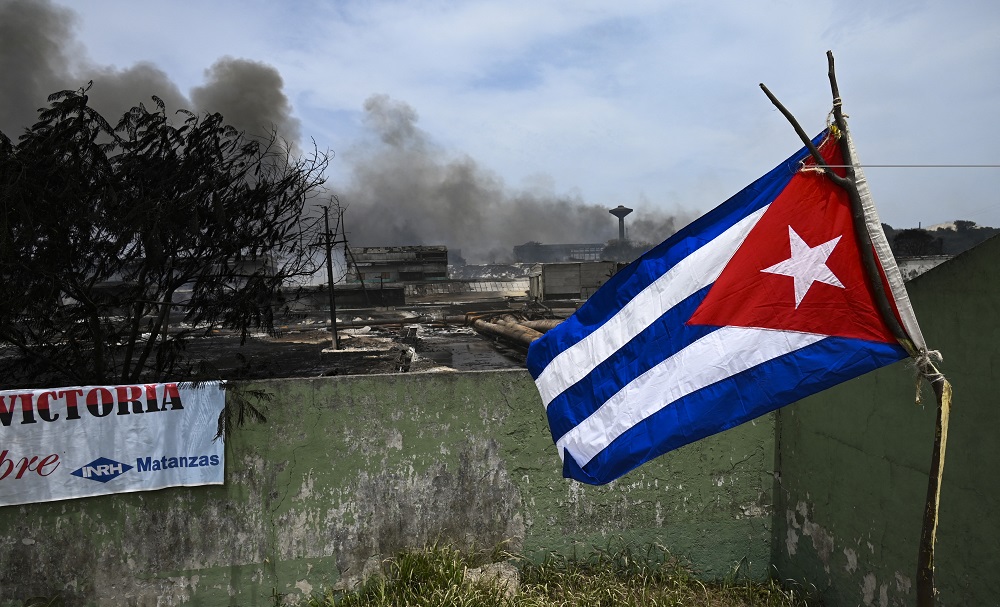 Brasil envia ajuda humanitária para Cuba com 48 toneladas de leite em pó, informa Secom