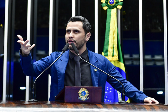 PL e Cleitinho avançam em conversa para Governo de Minas Gerais