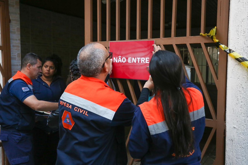 Após explosão em SP, 86 imóveis são liberados para retorno de moradores