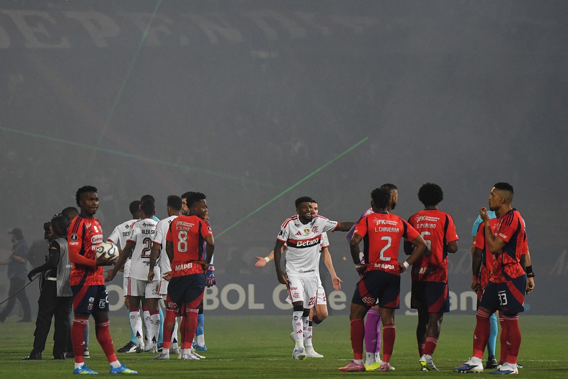 Libertadores: Conmebol dá vitória ao Flamengo em jogo cancelado por vandalismo