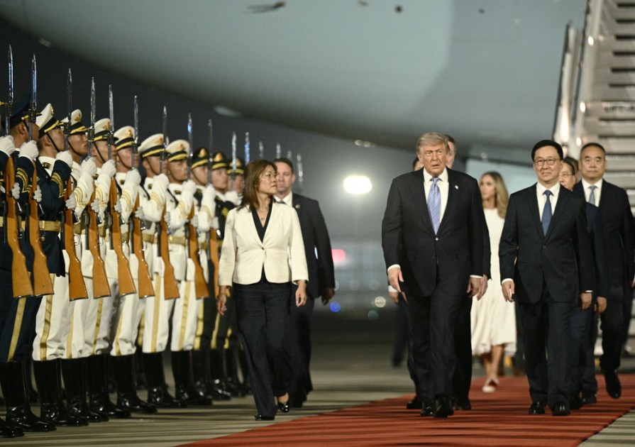 Trump chega na China