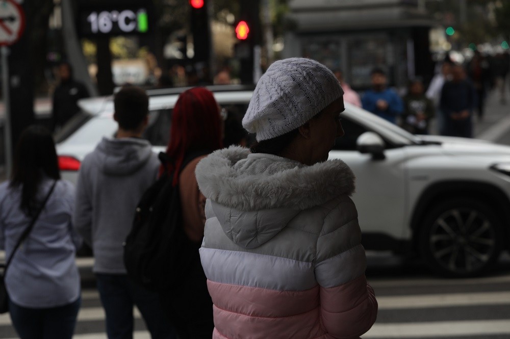 Nova frente fria no fim de semana traz chuva a áreas do Sul e Sudeste