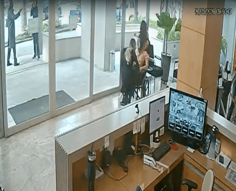 Roseli é atendida em recepção de prédio antes de morrer