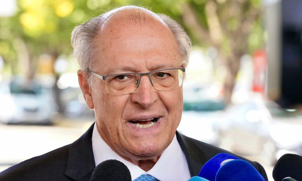Alckmin diz que reunião com Haddad, Sidônio e Gleisi foi para discutir economia digital e IA