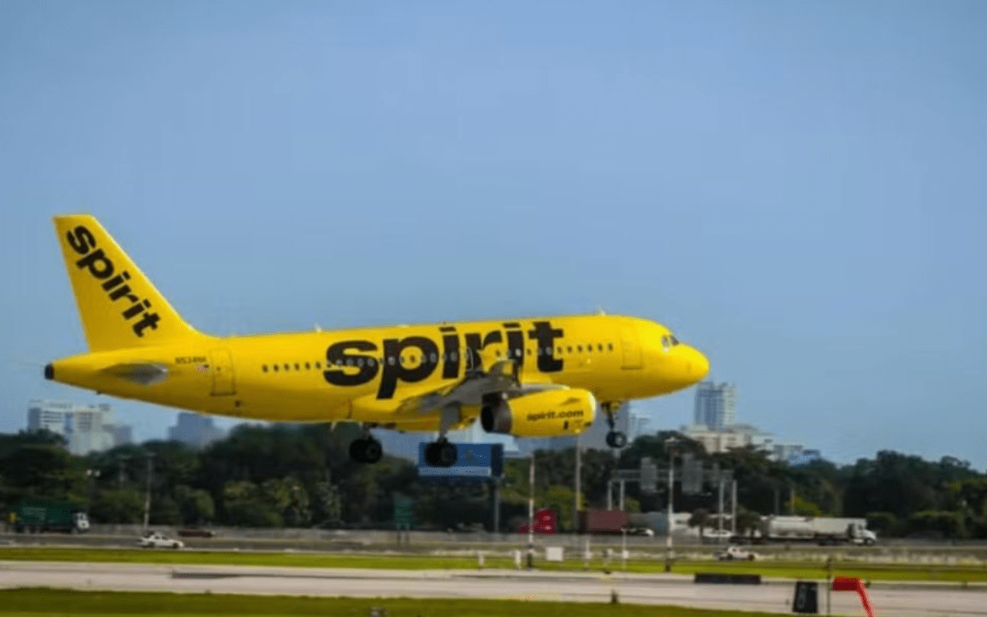 Spirit Airlines anuncia que encerrou suas atividades após 34 anos