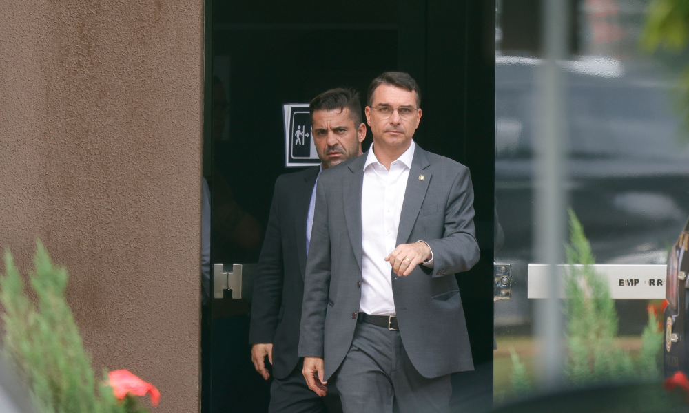 Flávio sobre cumprimentar Lula na posse de Nunes Marques: ‘Se passar perto, não tem problema nenhum’