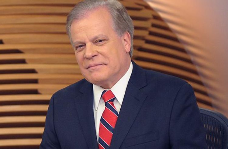 Jornalista Chico Pinheiro revela câncer no intestino