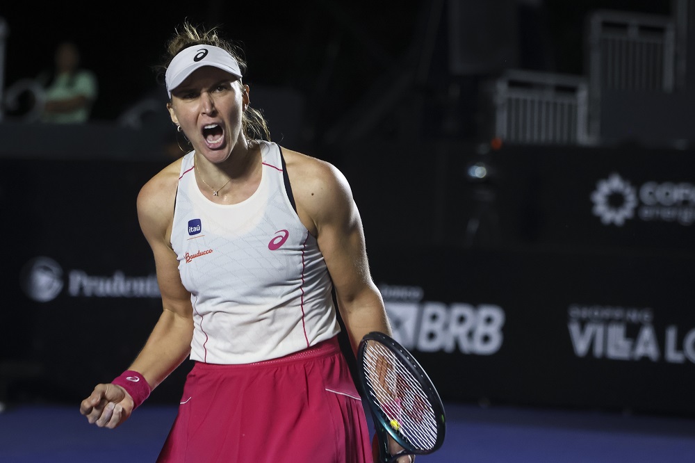Bia Haddad vence e avança às oitavas nas duplas de Roland Garros