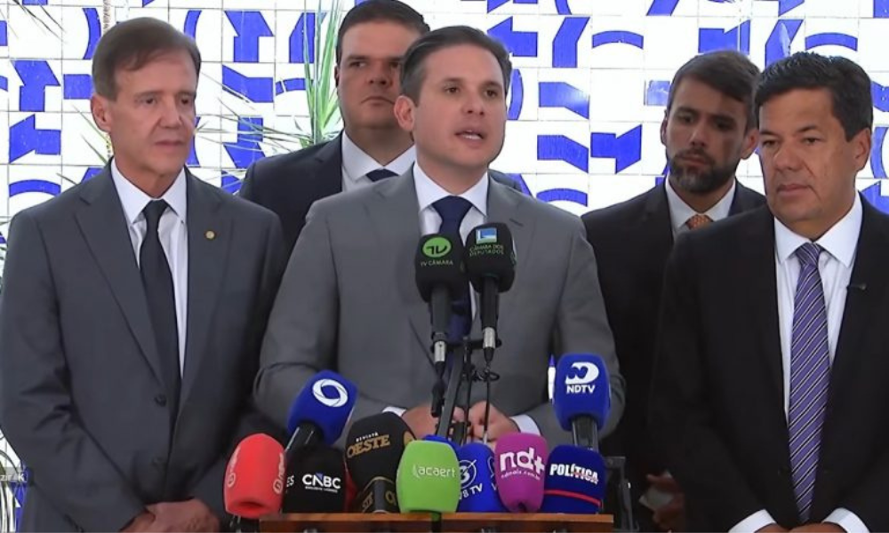 Motta diz que redução na jornada de trabalho ocorreria em no máximo um ano