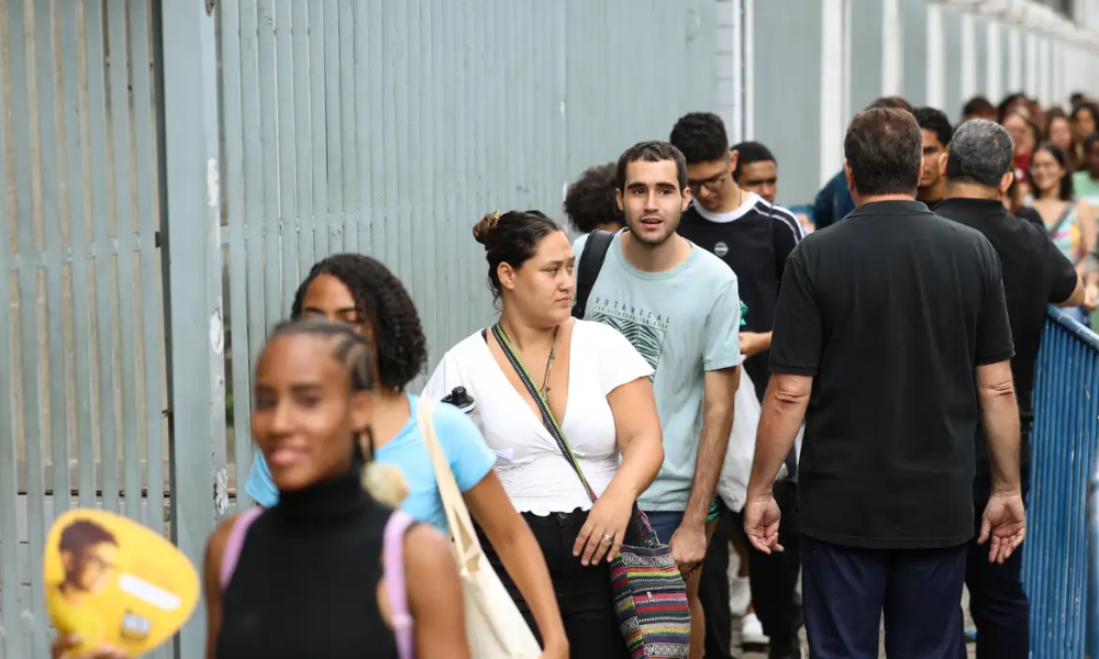 Enem 2026: inscrições começam nesta segunda-feira e vão até 5 de junho