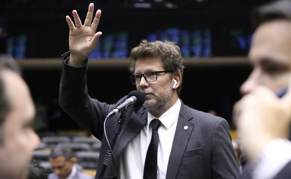 Mario Frias agradeceu apoio de Vorcaro a filme sobre Bolsonaro: ‘Importante para o país’