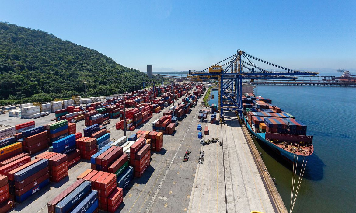 Banco Mundial estima crescimento de 3,3% do PIB da América Latina em 2025