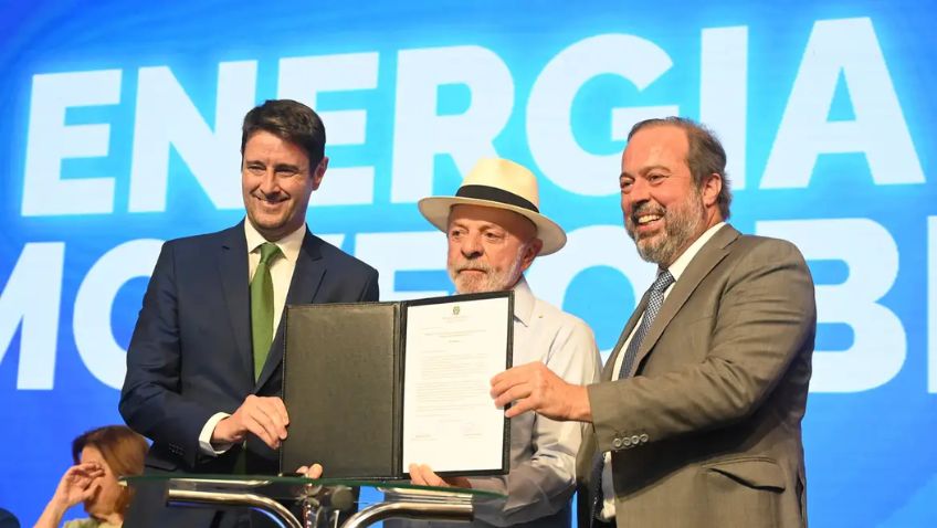 Governo renova contrato de distribuidoras de energia de 13 estados, mas deixa Enel de fora