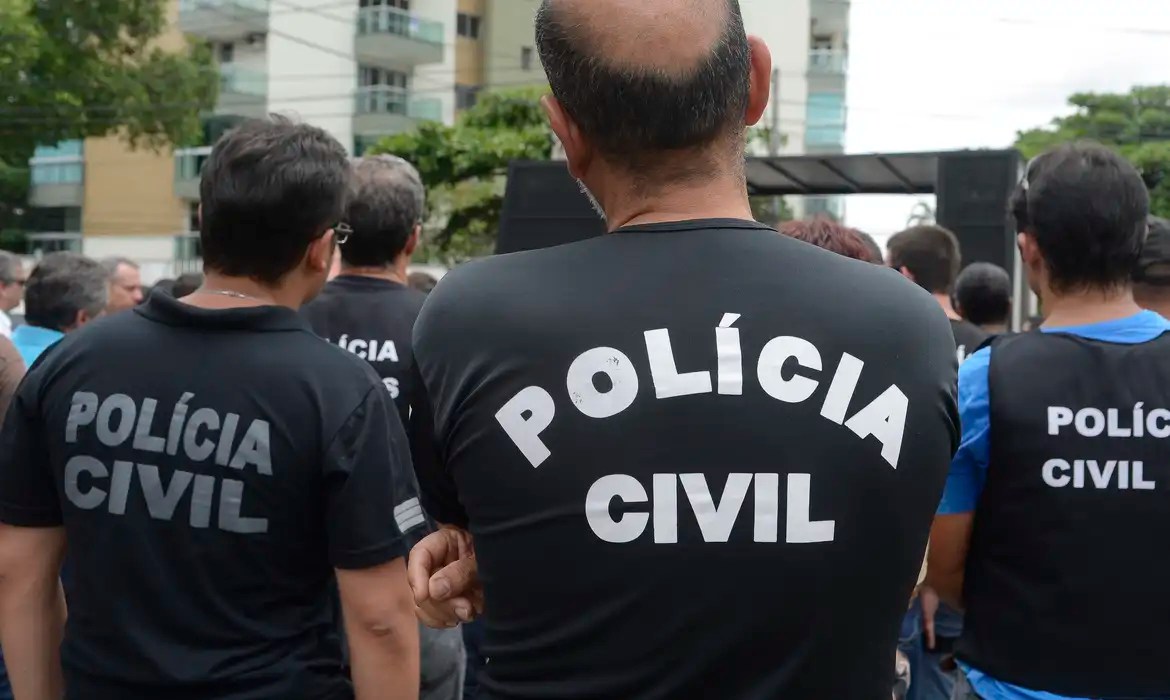 Polícia prende 7 em operação sobre descontos irregulares relacionados ao BRB